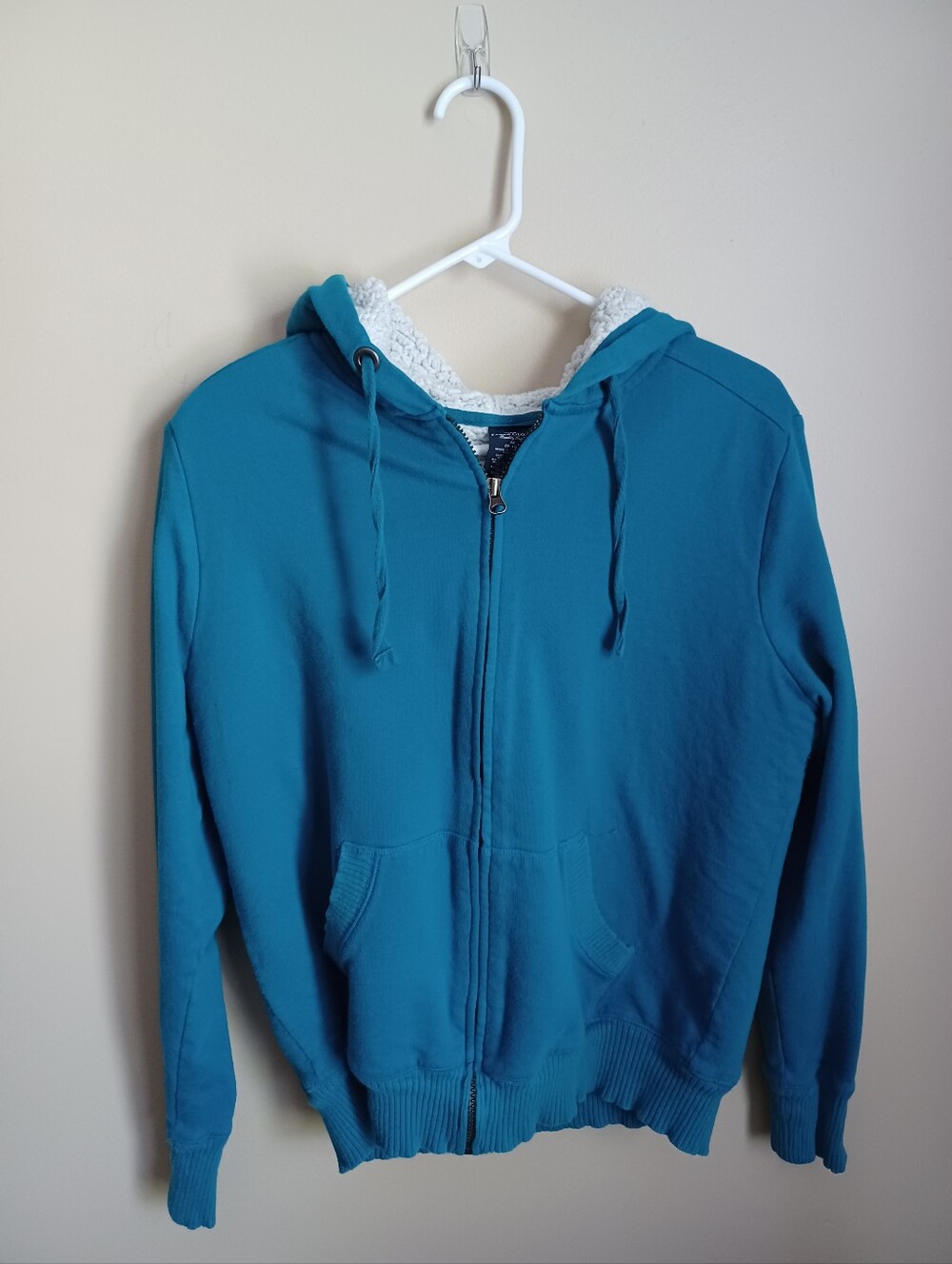 Women's Size M Faded Glory Cotton Polyester Blue Cream Sweatshirt Hoodie Shirt‎
